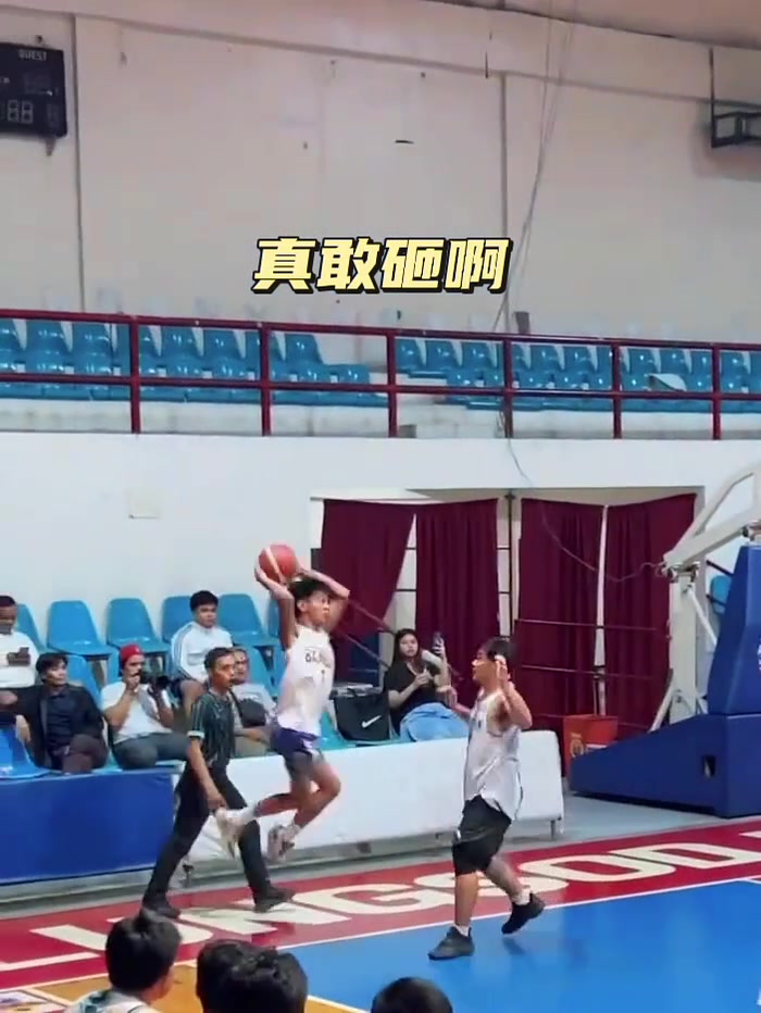 這是真敢砸啊，雖然規(guī)則是這樣。。。。